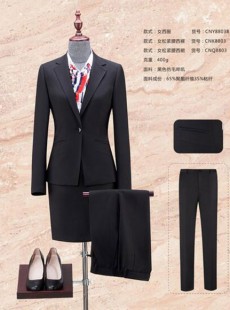 2018秋冬季濟寧女士職業(yè)西服套裝現(xiàn)貨